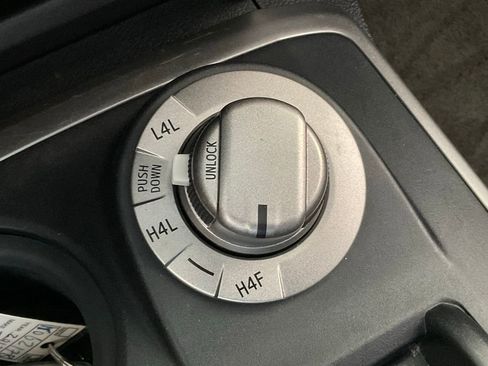 Used 2012 Toyota 4Runner Limited image 18