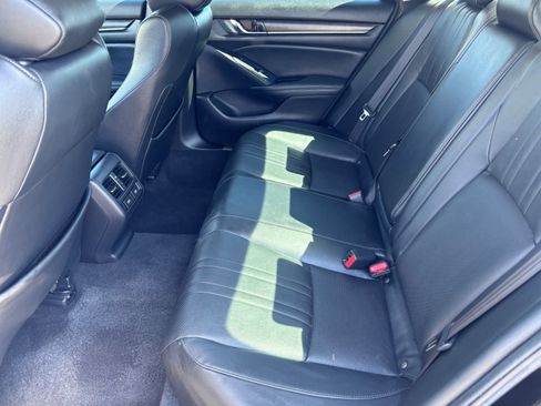 Certified 2022 Honda Accord Touring image 16