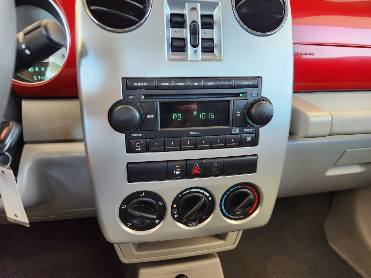 Used 2009 Chrysler PT Cruiser FWD image 8