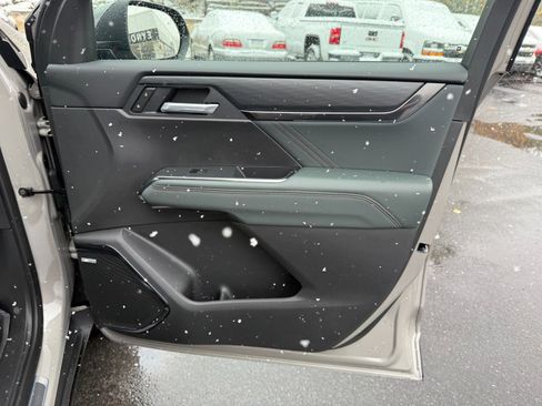 New 2026 GMC Acadia AT4 image 24