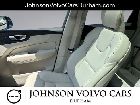Used 2023 Volvo XC60 B5 Plus w/ Climate Package AWD/4WD image 28