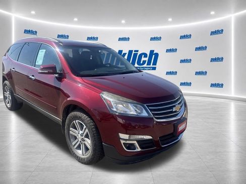 Used 2017 Chevrolet Traverse LT AWD/4WD image 3