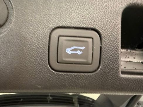 New 2026 Chevrolet Equinox RS image 9