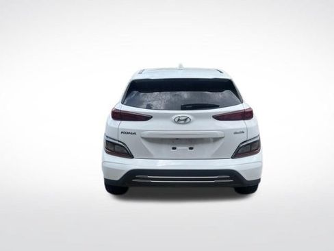 Used 2023 Hyundai Kona SE w/ Cargo Package FWD image 4