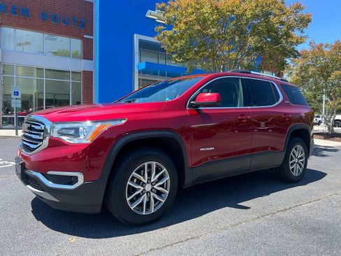 Used 2019 GMC Acadia SLE AWD/4WD image 1