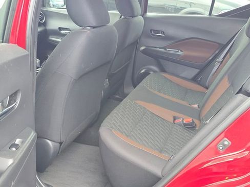 Certified 2023 Nissan Kicks SR FWD image 11