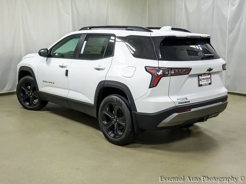 New 2026 Chevrolet Equinox LT w/ Convenience Package II image 8