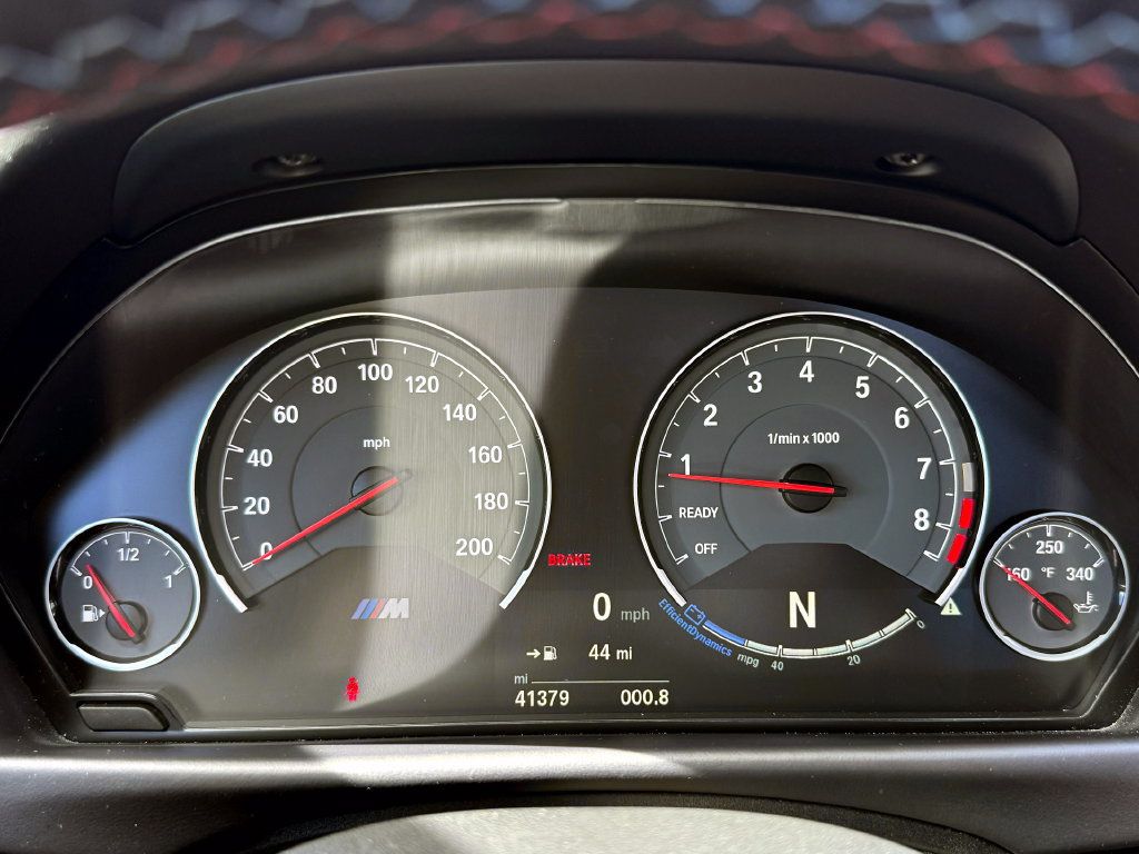 Used 2018 BMW M3 RWD image 22
