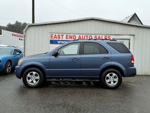 Used 2006 Kia Sorento LX image 2