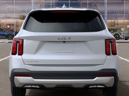 New 2026 Kia Sorento LX image 13