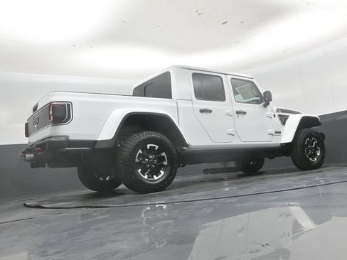 New 2026 Jeep Gladiator Rubicon AWD/4WD image 39