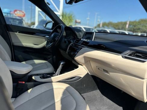 Used 2017 BMW X1 xDrive28i image 24