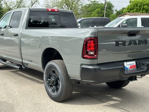 New 2026 RAM 3500 Tradesman AWD/4WD image 7
