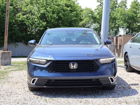 New 2026 Honda Accord Touring image 2