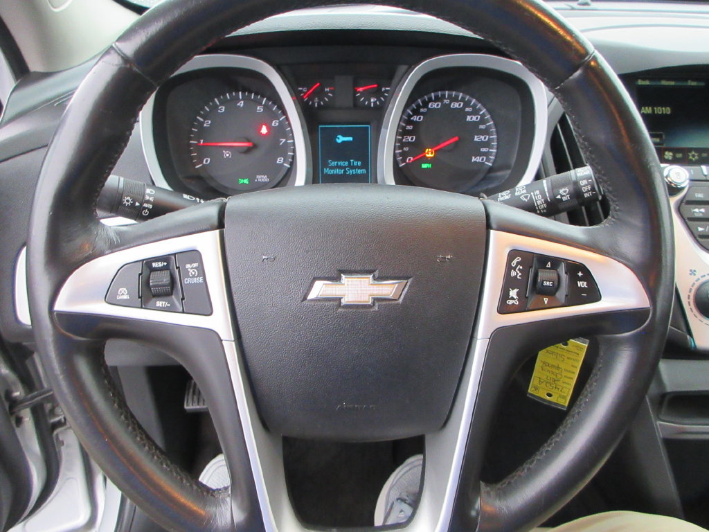 Certified 2017 Chevrolet Equinox LS FWD image 22