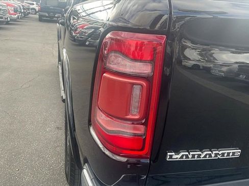 Used 2019 RAM 1500 Laramie image 31