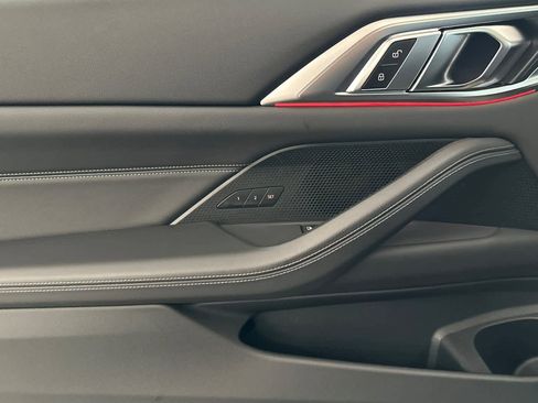 Used 2023 BMW 430i Coupe w/ M Sport Package image 12