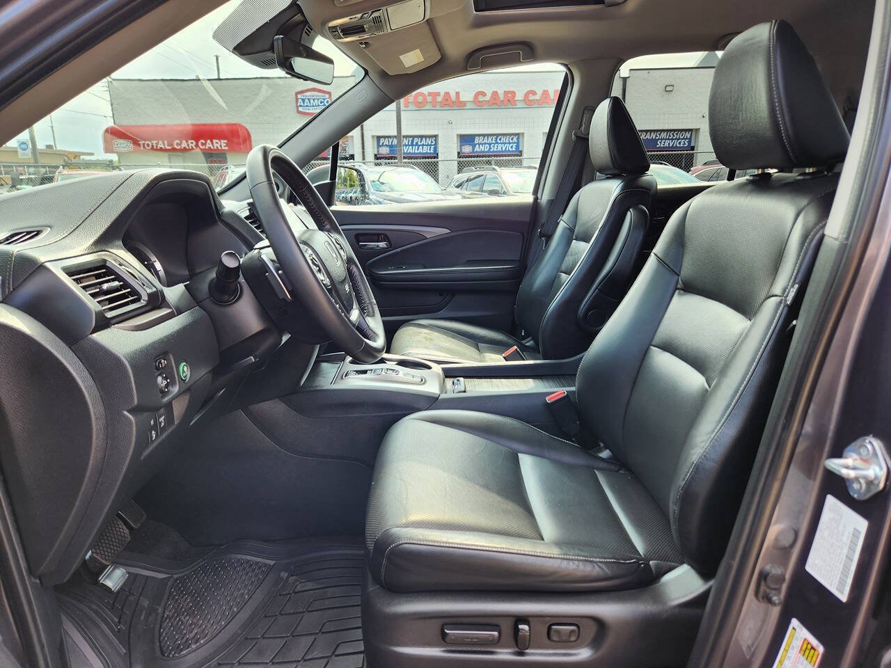 Used 2023 Honda Ridgeline RTL image 11