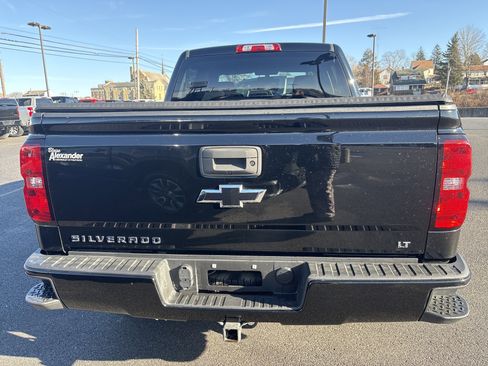 Used 2018 Chevrolet Silverado 1500 LT w/ LPO, Black Pack image 4