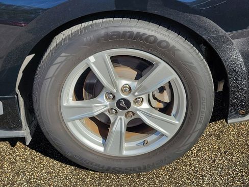 Used 2023 Ford Mustang Coupe image 11