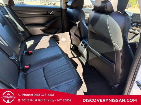 Used 2018 Honda Accord EX-L image 32