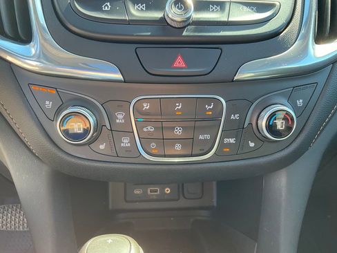 Used 2019 Chevrolet Equinox Premier AWD/4WD image 9