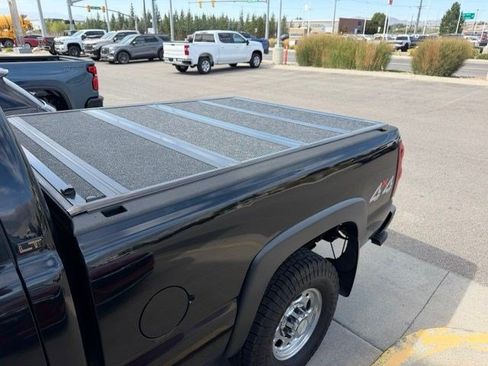Used 2007 Chevrolet Silverado 2500 LT w/ Heavy-Duty Power Package AWD/4WD image 8