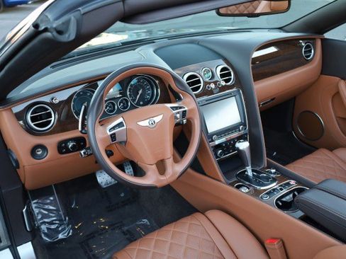 Used 2017 Bentley Continental GT V8 S image 25
