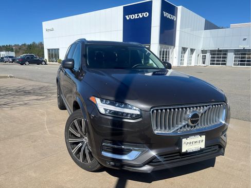 Used 2024 Volvo XC90 B6 Plus w/ Protection Package Premier AWD/4WD image 2