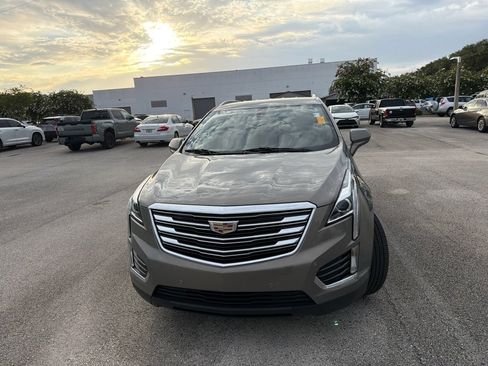 Used 2019 Cadillac XT5 FWD image 8