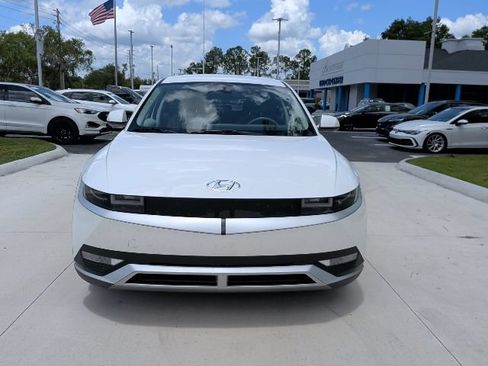 Certified 2022 Hyundai Ioniq 5 SE w/ Cargo Package RWD image 7