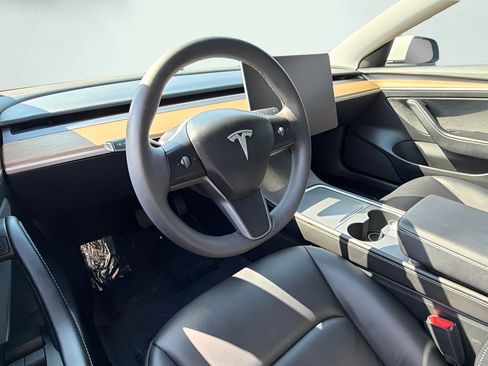 Used 2023 Tesla Model 3 Standard Range RWD image 15