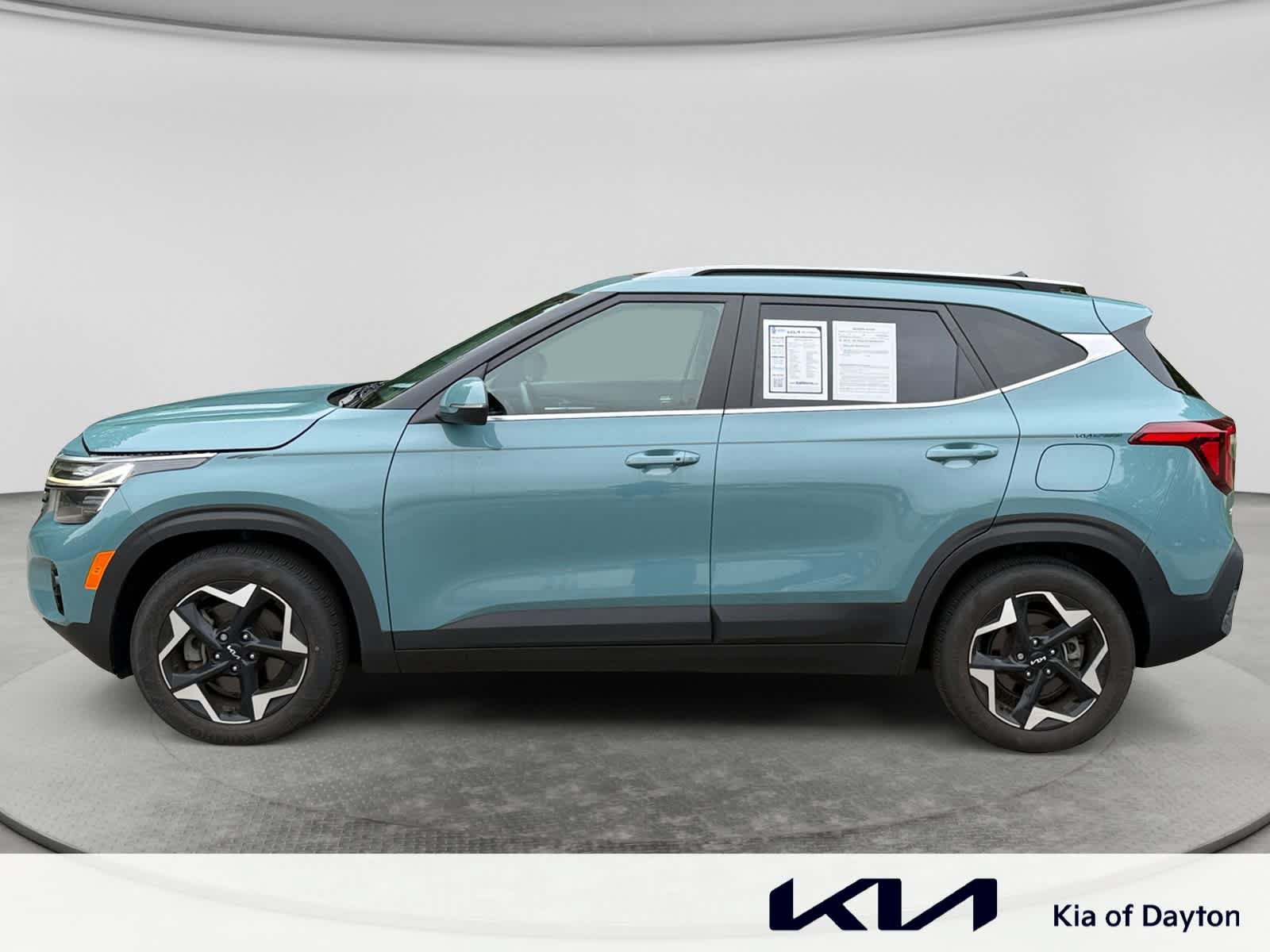 Used 2024 Kia Seltos EX AWD/4WD image 8