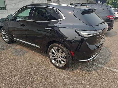 Used 2023 Buick Envision Avenir FWD image 5