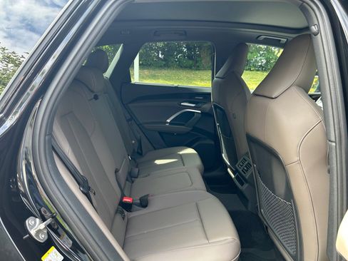 New 2025 Audi Q5 Premium Plus image 29