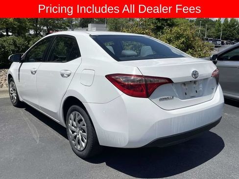 Used 2018 Toyota Corolla LE FWD image 5