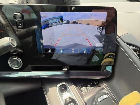 Used 2024 Chevrolet Corvette Stingray Preferred Conv w/ Stealth Interior Trim Package RWD image 6
