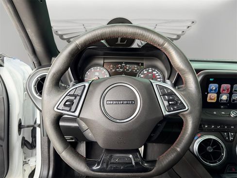 Used 2017 Chevrolet Camaro ZL1 image 12