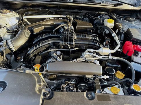 Used 2024 Subaru Crosstrek 2.0i image 38