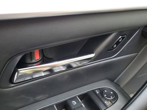 New 2026 MAZDA CX-90 Plug-In Hybrid w/ Preferred image 24