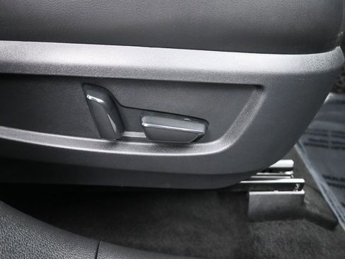 Used 2019 INFINITI QX50 Essential w/ Premium Audio Package image 12