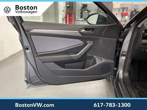 New 2026 Volkswagen Jetta SE FWD image 26