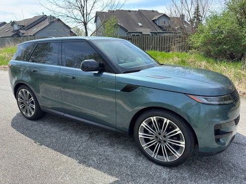 Certified 2024 Land Rover Range Rover Sport SE AWD/4WD image 4