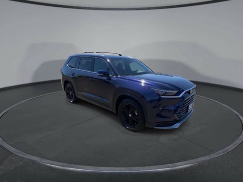 Certified 2024 Toyota Grand Highlander AWD Hybrid image 2