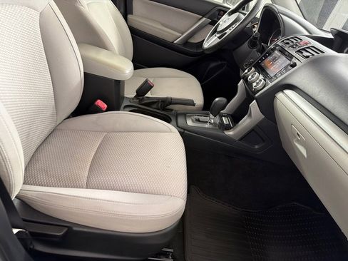 Used 2017 Subaru Forester 2.5i Premium w/ All-Weather Package AWD/4WD image 25