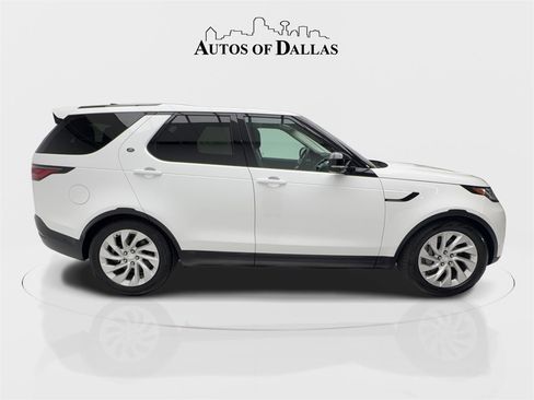 Used 2024 Land Rover Discovery S image 7