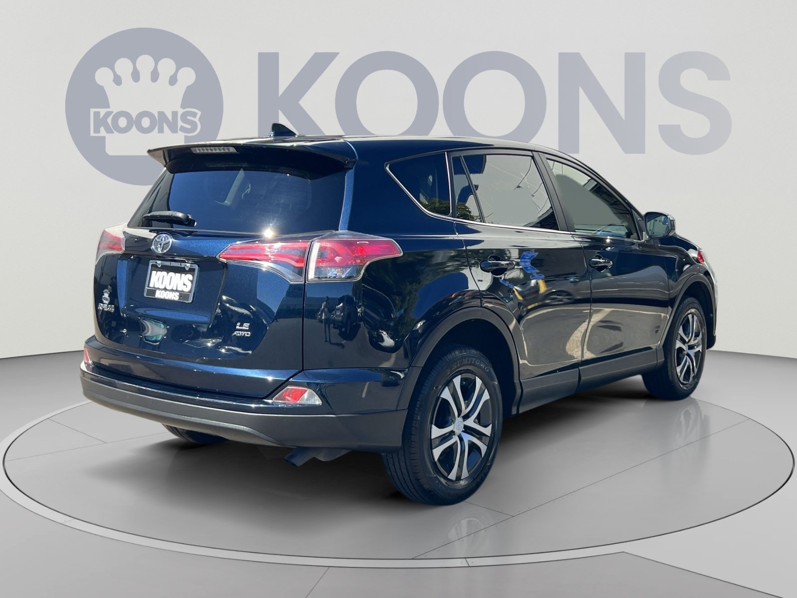 Used 2018 Toyota RAV4 LE w/ All Weather Liner Package AWD/4WD image 7