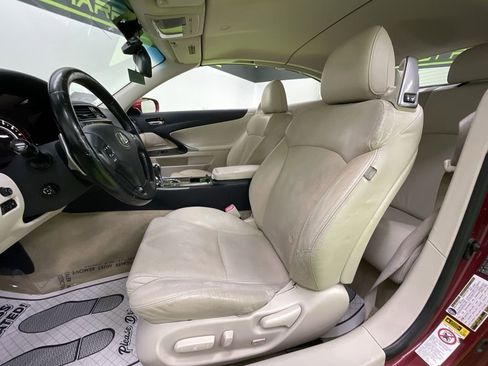 Used 2010 Lexus IS 250C image 17