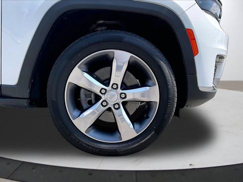 Certified 2021 Jeep Grand Cherokee L Limited w/ Trailer Tow Group (B) AWD/4WD image 36