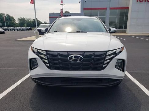 Used 2023 Hyundai Tucson SEL w/ Convenience Package AWD/4WD image 2